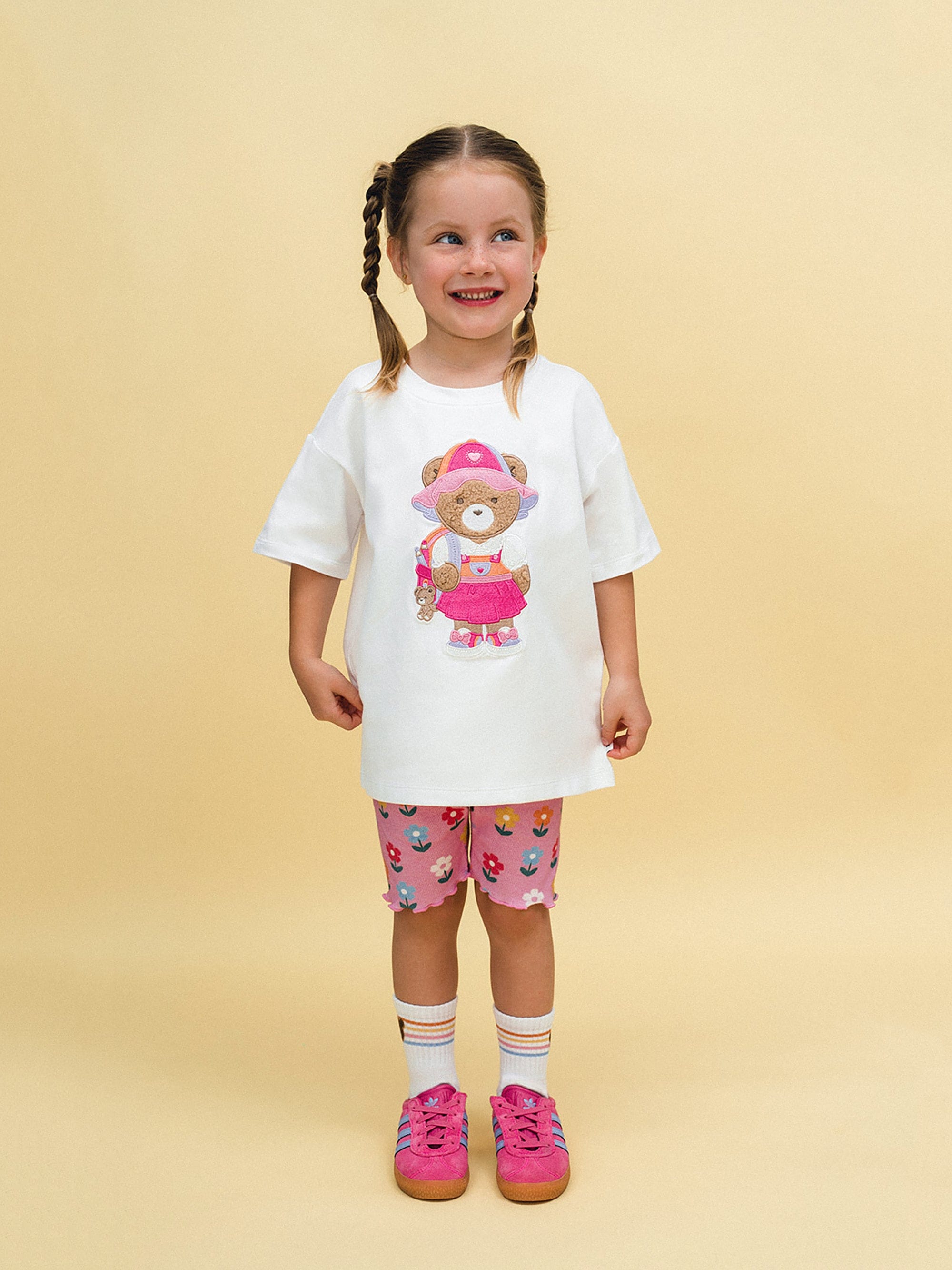 Back To Kinder Huxette T-Shirt T-SHIRT Huxbaby