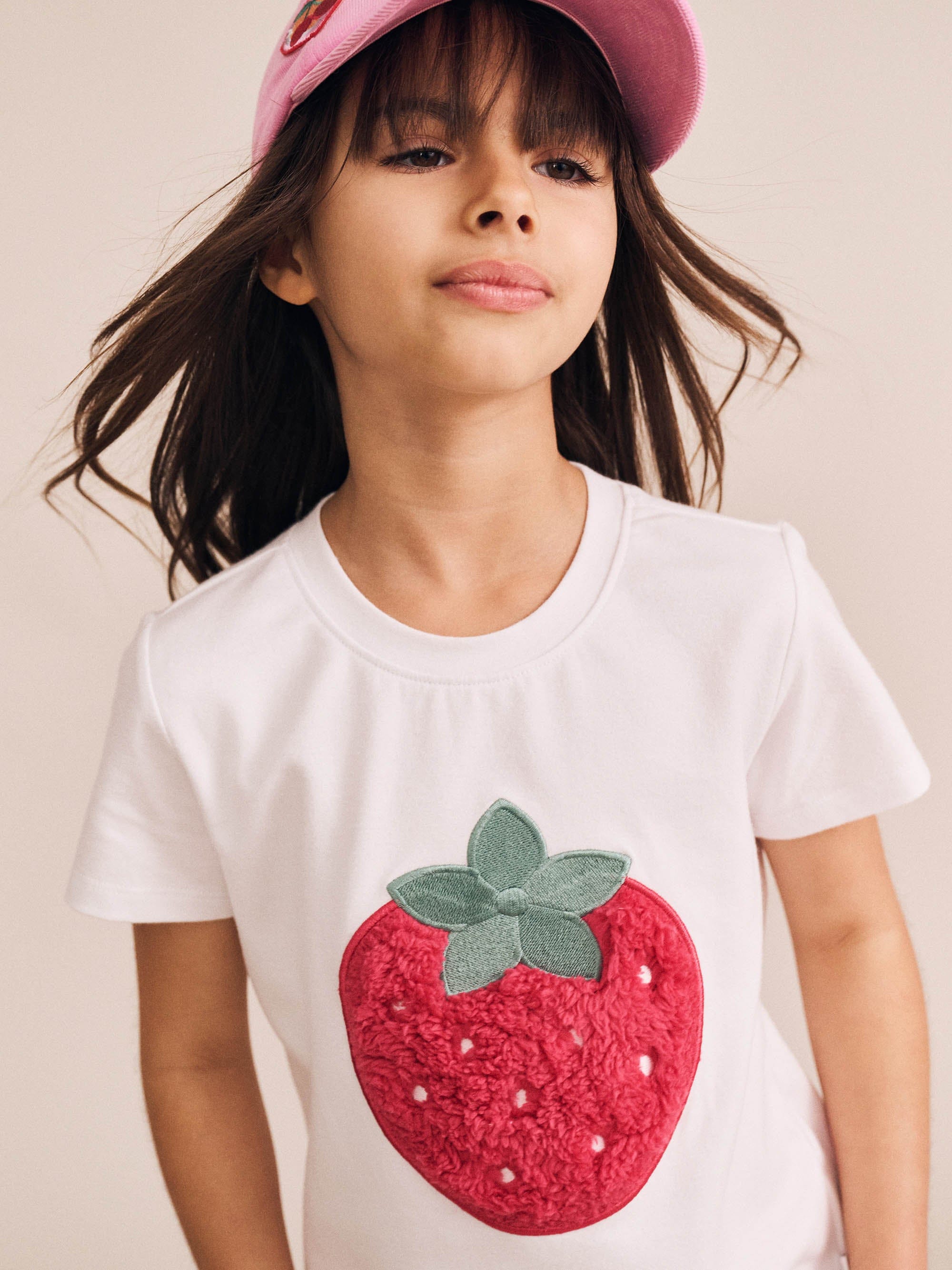 Very Strawberry Tee T-SHIRT Huxbaby