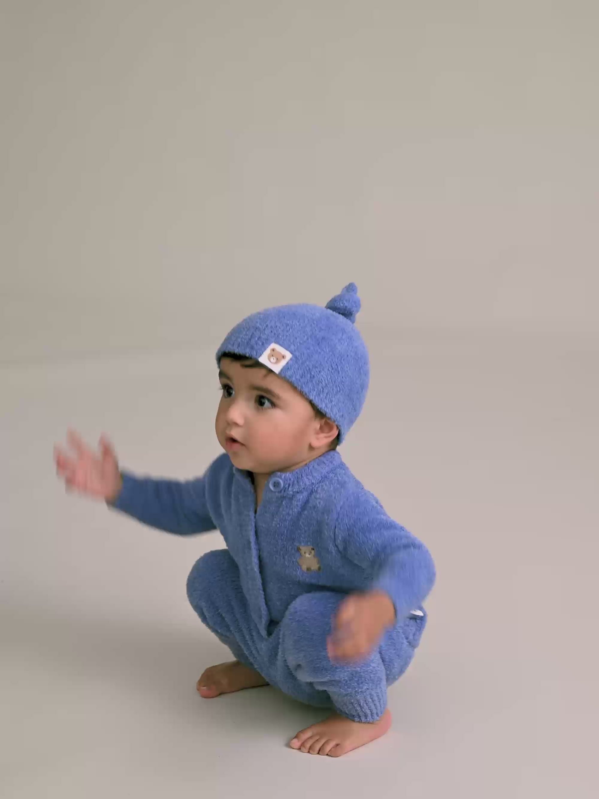My First Hux Vintage Blue 4Pc Boucle Newborn Set SET Huxbaby